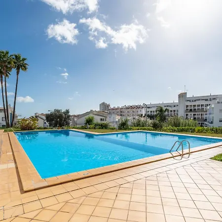 Apartment Sunny Retreat With Pool And Balcony By Lovelystay Albufeira